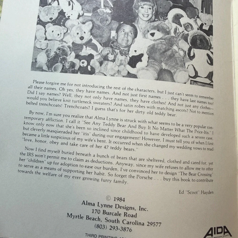 Alma Lynne The Bear Crossing Cross‎ Stitch Pattern Booklet ALX-24 Vintage 1984